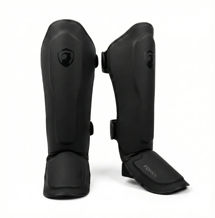 Ochraniacze na piszczele czarne